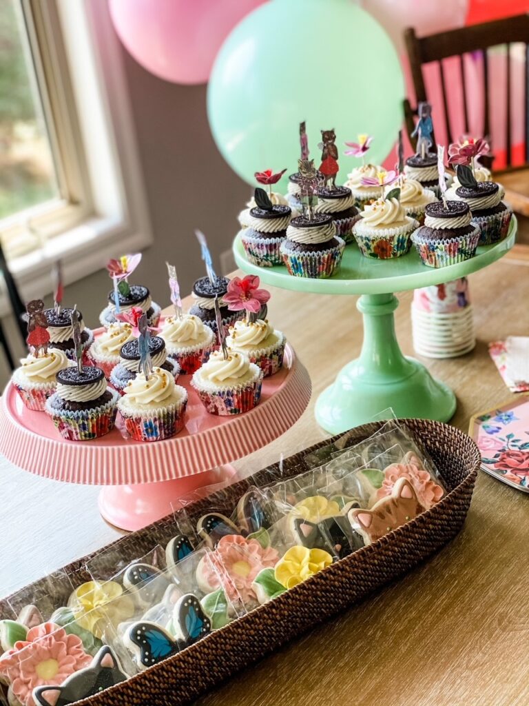 TODDLER BIRTHDAY PARTY: PET ADOPTION THEME